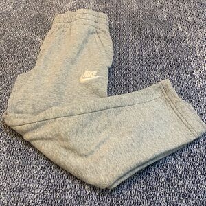 Kids Nike drawstring sweats!